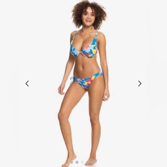 ROXY She Just Shines Separate Underwired D-Cup Bikini Top - Floral/ Blue, Size M - Picture 2 of 13